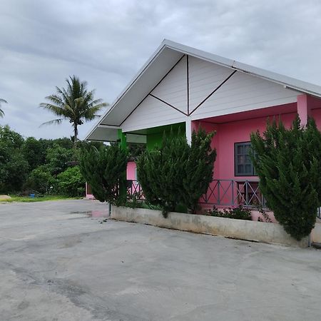 Chanakarn Guesthouse Sangkhla Buri Exterior photo