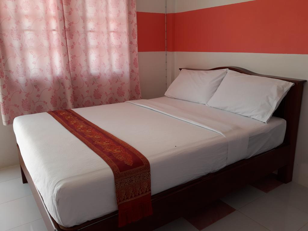 Chanakarn Guesthouse Sangkhla Buri Exterior photo